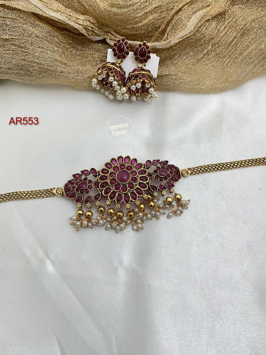 Traditional Chocker