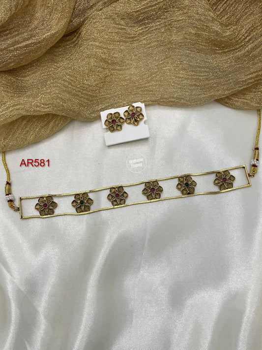 Layered Flower Chocker