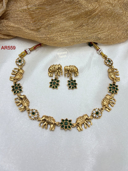 Elephant Chocker